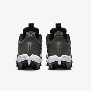 NIKE VAPOR EDGE SHARK 2 アメフト スパイク Amazon.com | Nike Boy's Vapor Edge Shark 2 Football Cleats